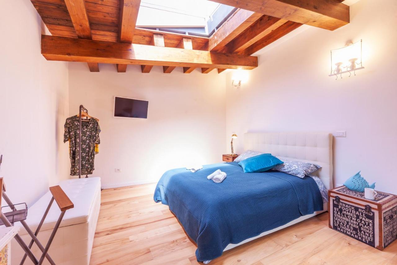Vakalu-Piazza Duomo Charming Apartment Syracuse Exterior foto